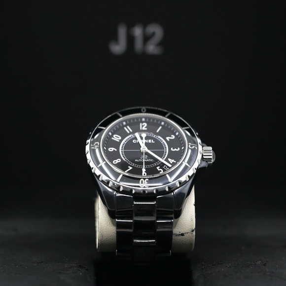 Chanel J12 Ceramic Black 39mm main image 4